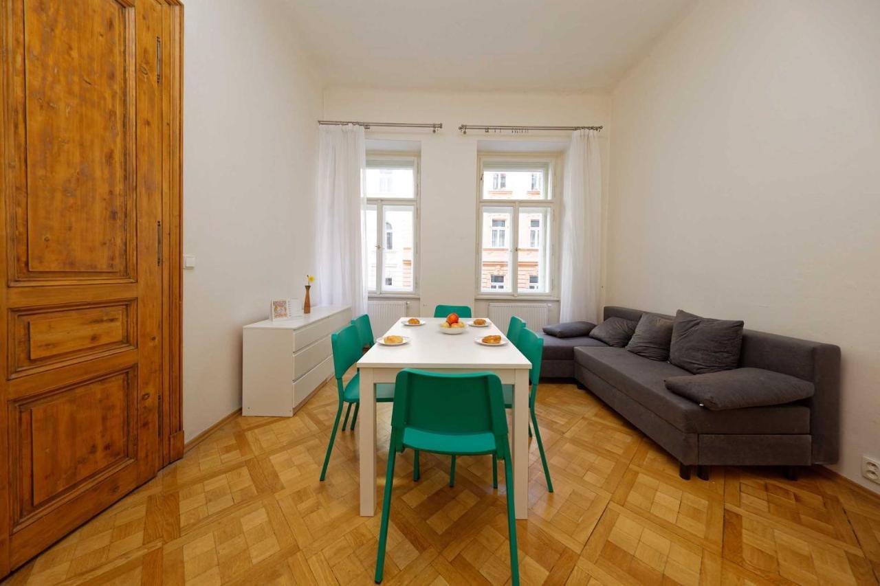 Manesova 4 Apartment Prague